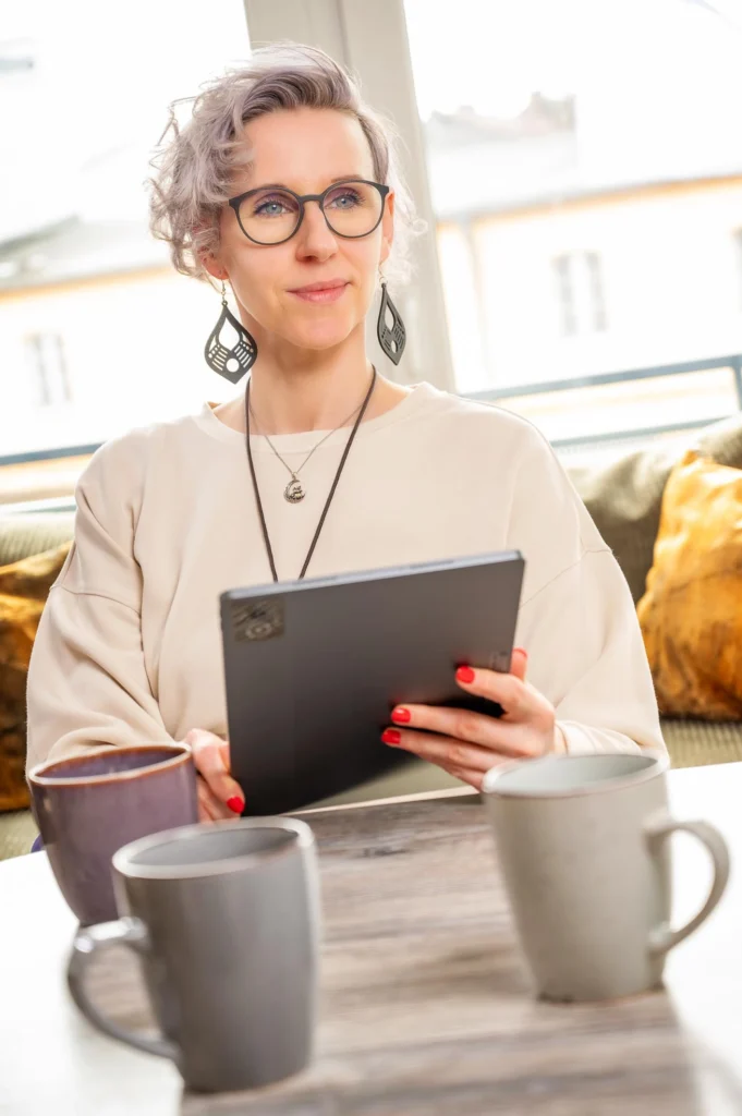 Sandra Wegener | Herz-Wurzeln Raum für euch als Eltern und einen gemeinsamen Blick auf euer Kind in eurer aktuellen Situation.